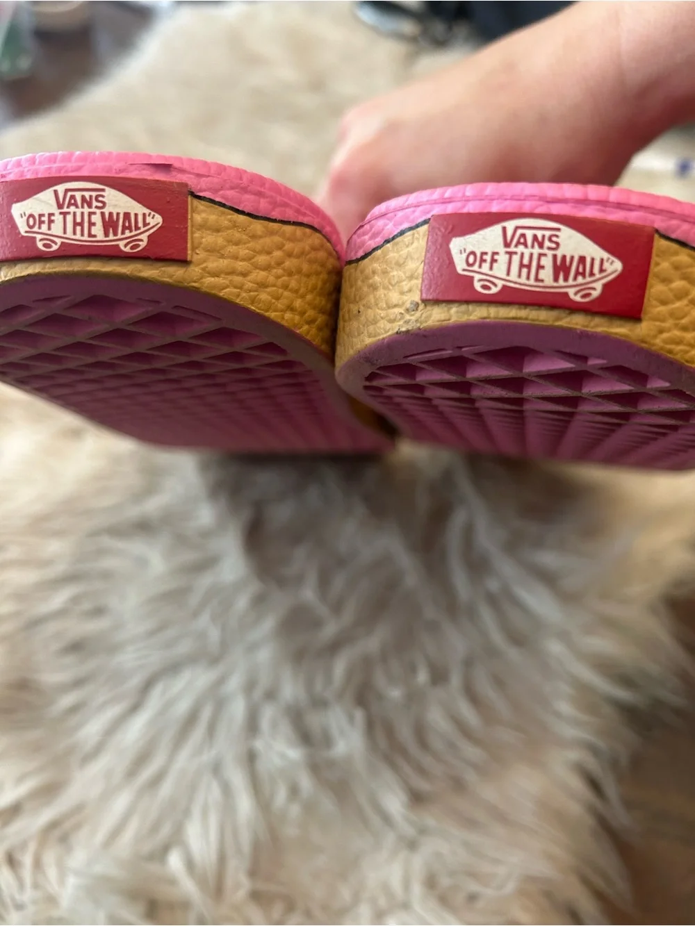 VANS x SIMPSONS Limited Edition ‘D'ohnut’ Slides Pink *RARE*
